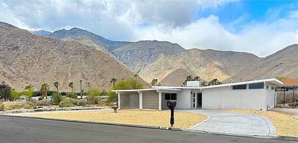 22495 Sierra Dr, Palm Springs