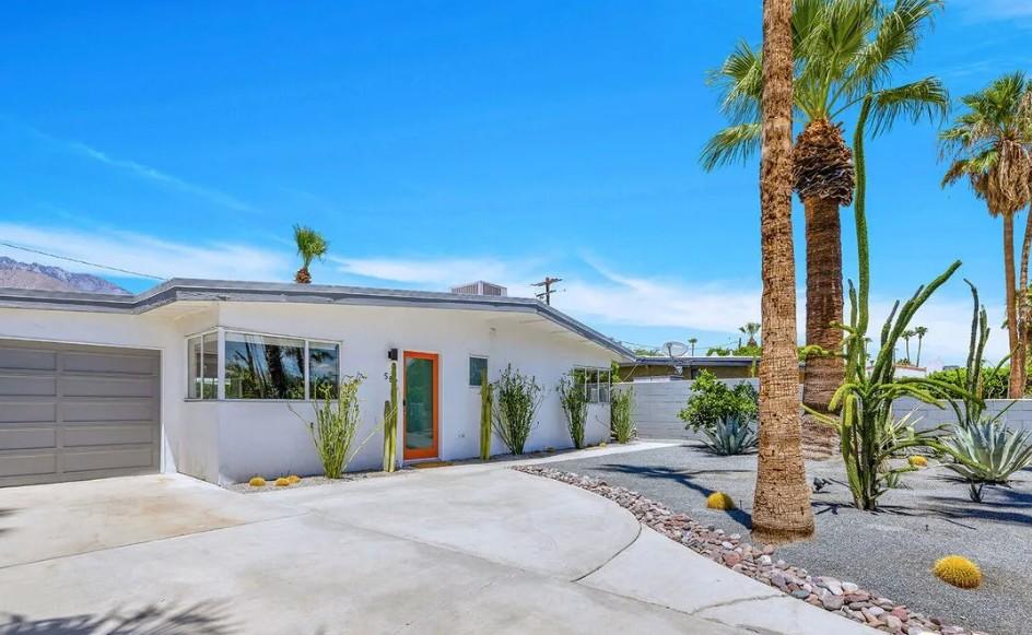 587 N Calle Marcus, Palm Springs