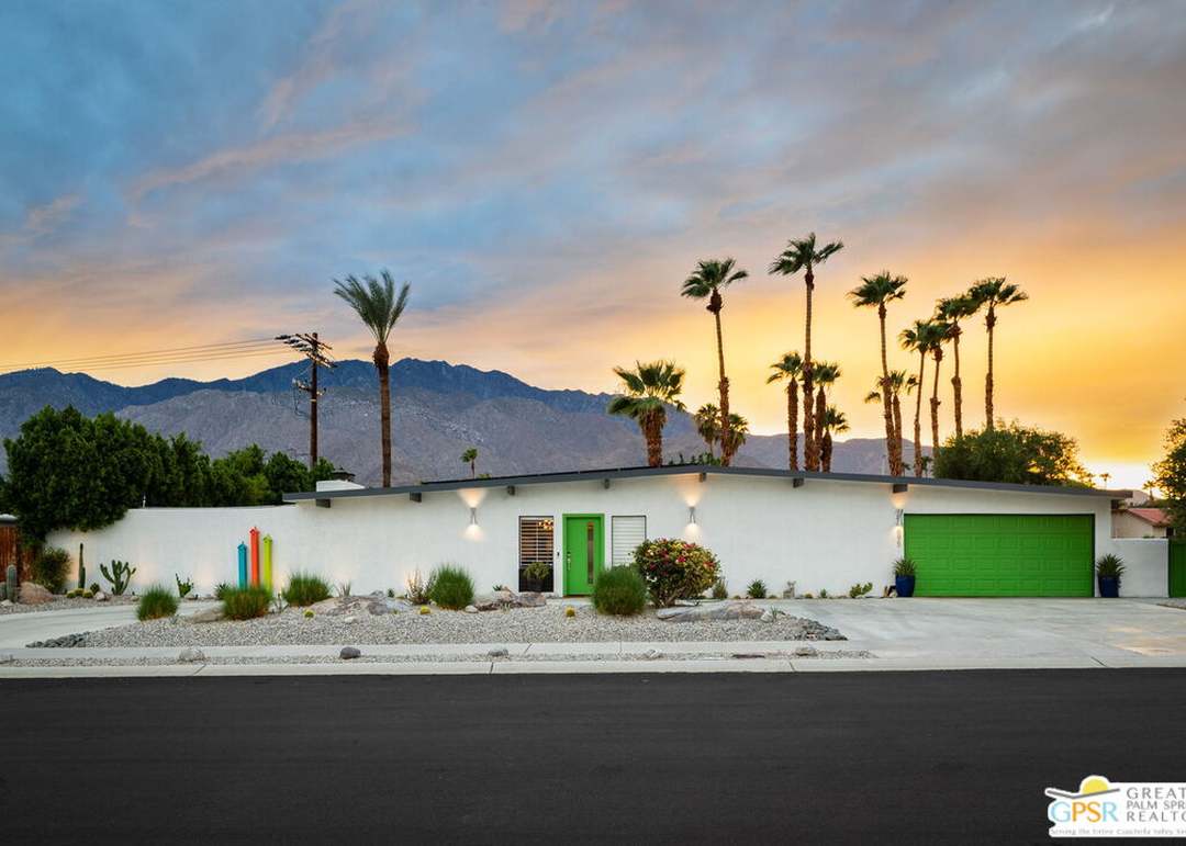 695 N Monterey Rd, Palm Springs